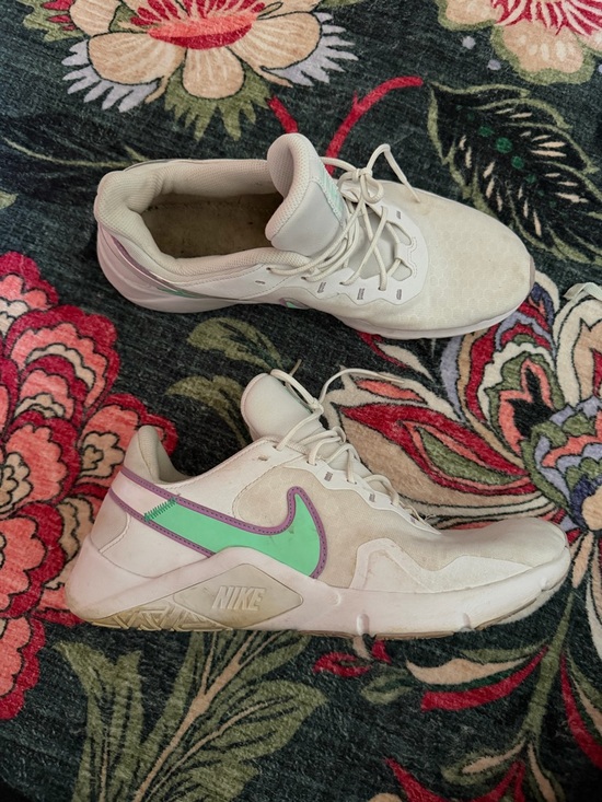 Nike Shoes - 3/$25 ✨ Nike Legend Essential 2 White Mint Pink Training Shoes Women’s 11
